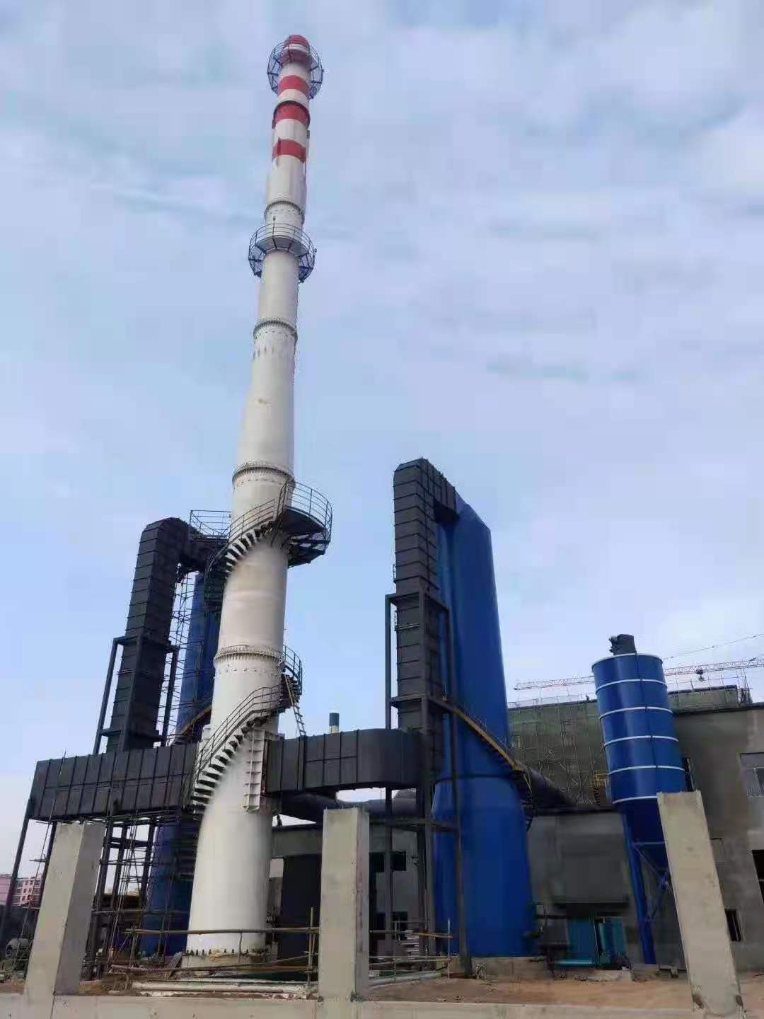 工業(yè)煙囪的除塵方法與流程-陜西藍(lán)旭 　